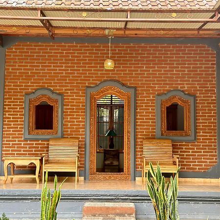 The Kori Homestay Munduk  Luaran gambar